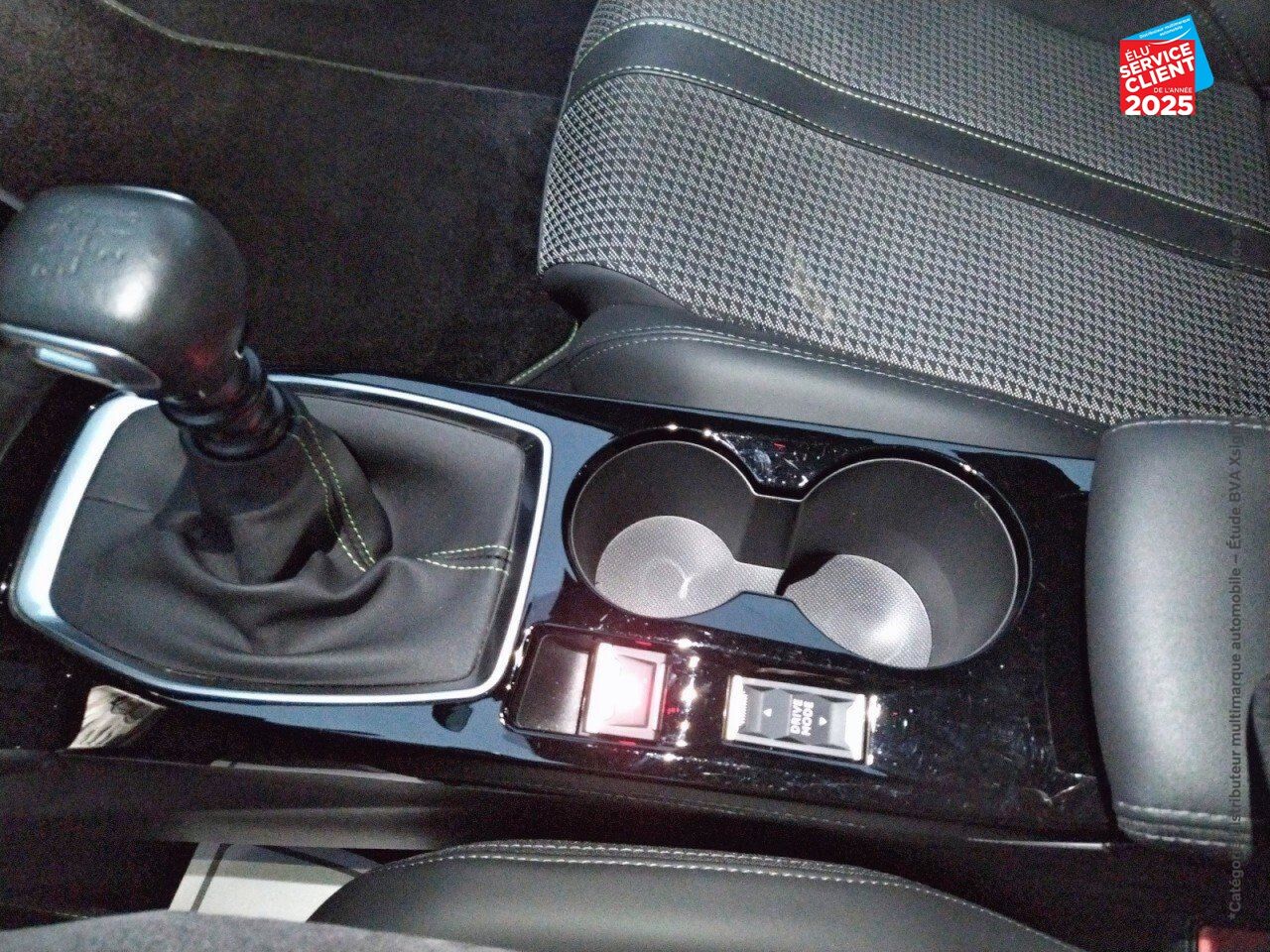 Véhicule d'occasion PEUGEOT 208 1.2 PURETECH 100CH S/S GT PACK 118G GPS CAMERA chez Renault Sélestat