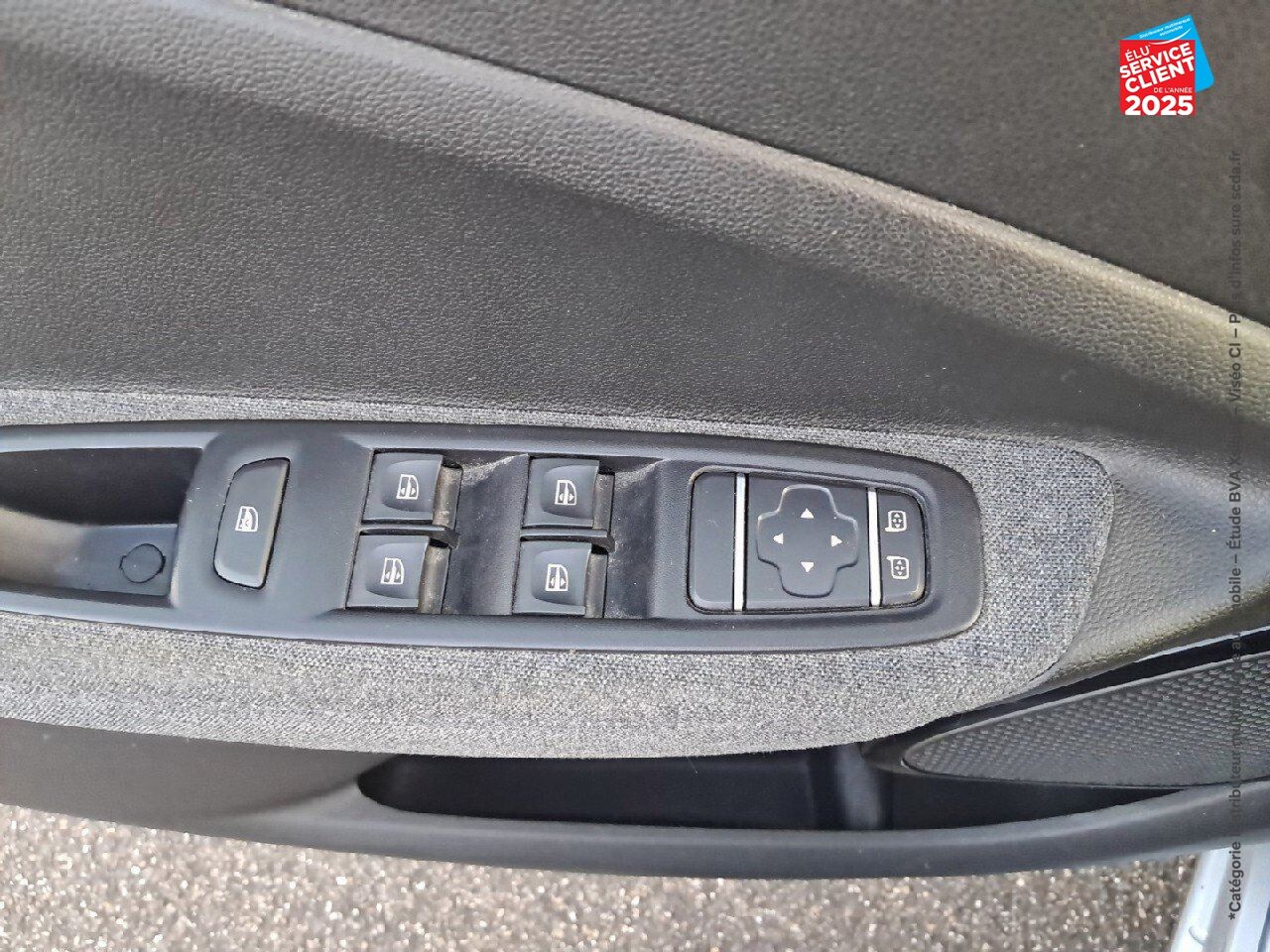 Véhicule d'occasion RENAULT ZOE E-TECH ZEN CHARGE NORMALE R110 ACHAT INTEGRAL - 21 chez Renault Colmar