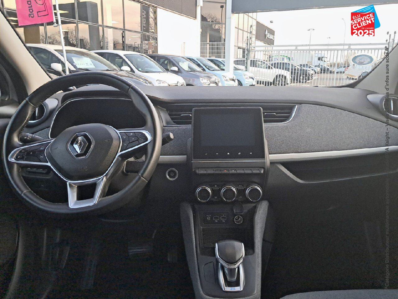 Véhicule d'occasion RENAULT ZOE E-TECH ZEN CHARGE NORMALE R110 ACHAT INTEGRAL - 21 chez Renault Colmar
