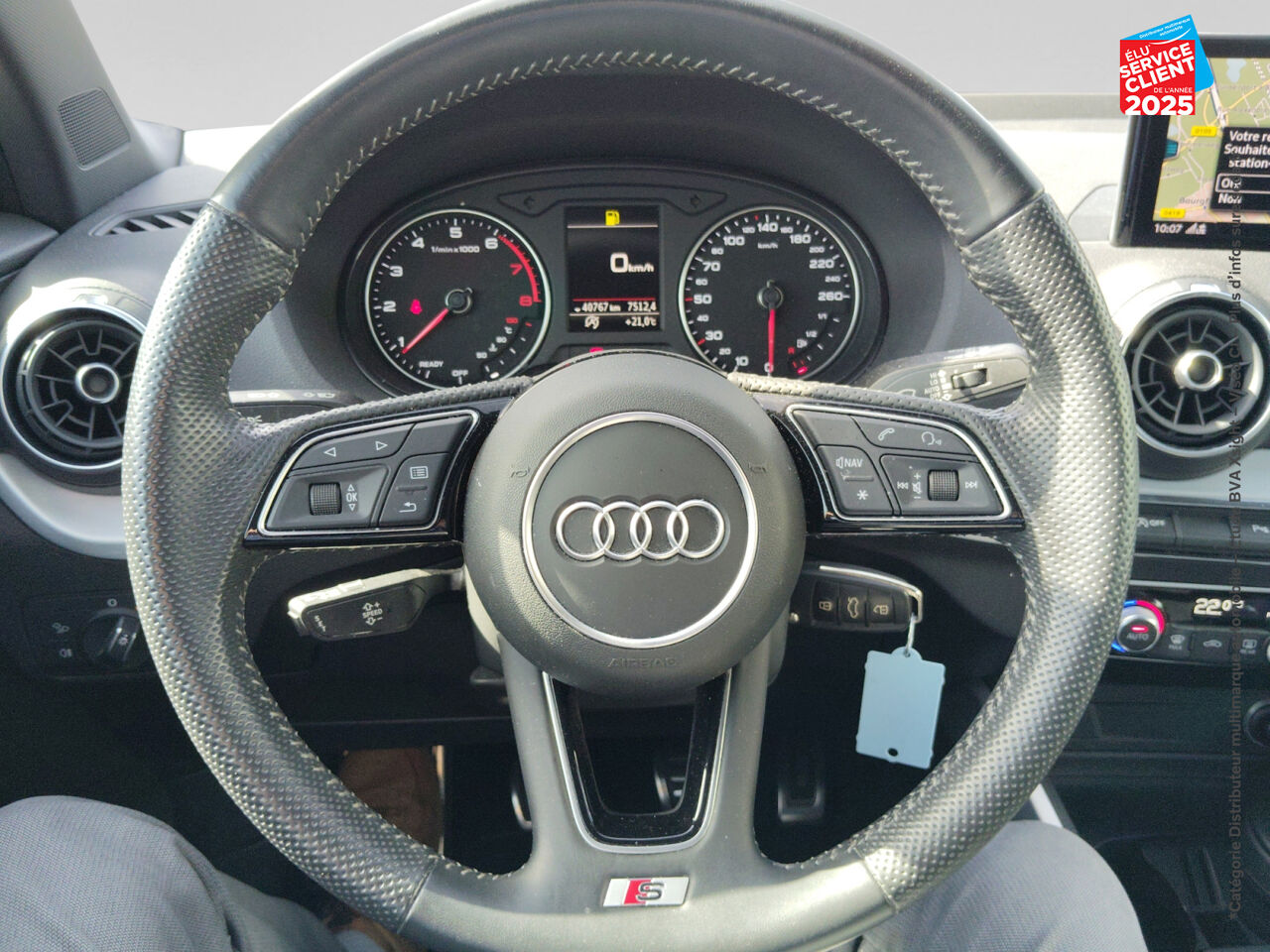 Véhicule d'occasion AUDI Q2 35 1.4 TFSI 150CH COD S LINE GPS chez BMW Lons le Saunier