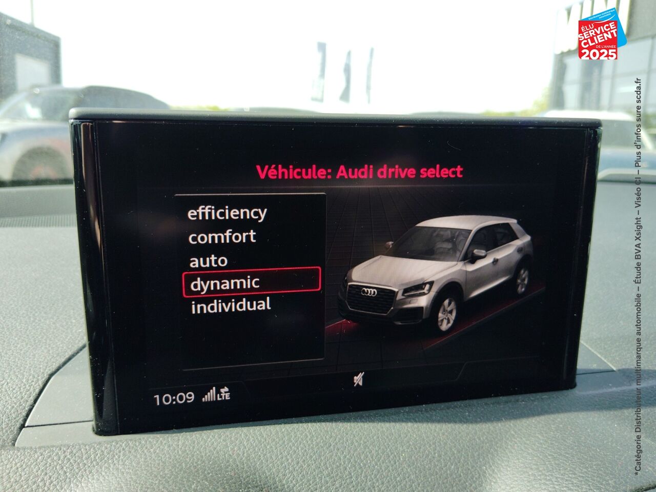 Véhicule d'occasion AUDI Q2 35 1.4 TFSI 150CH COD S LINE GPS chez BMW Lons le Saunier