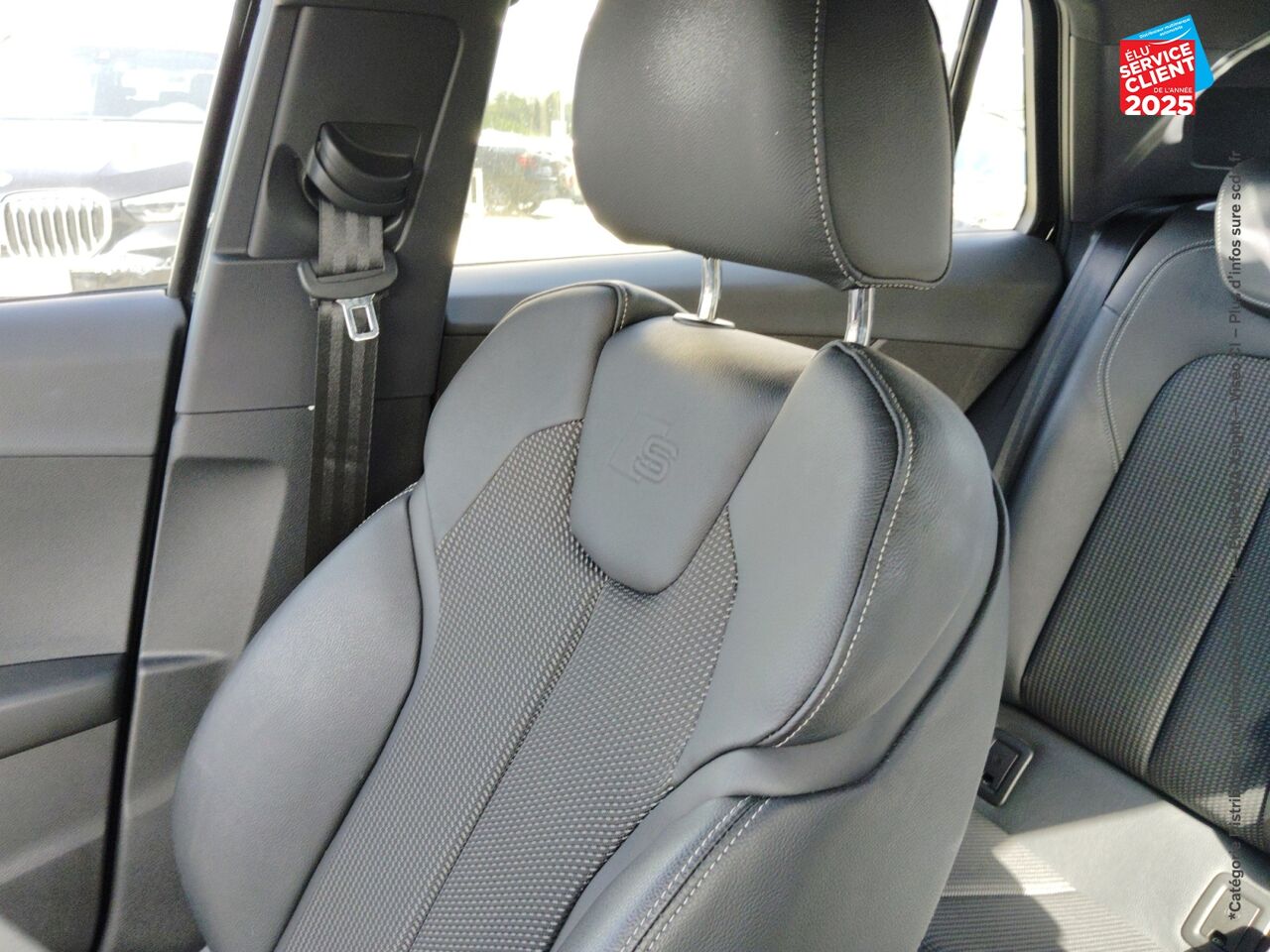 Véhicule d'occasion AUDI Q2 35 1.4 TFSI 150CH COD S LINE GPS chez BMW Lons le Saunier