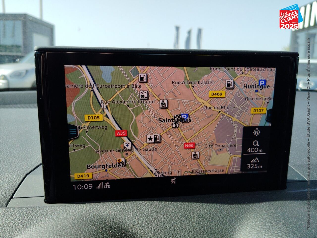 Véhicule d'occasion AUDI Q2 35 1.4 TFSI 150CH COD S LINE GPS chez BMW Lons le Saunier