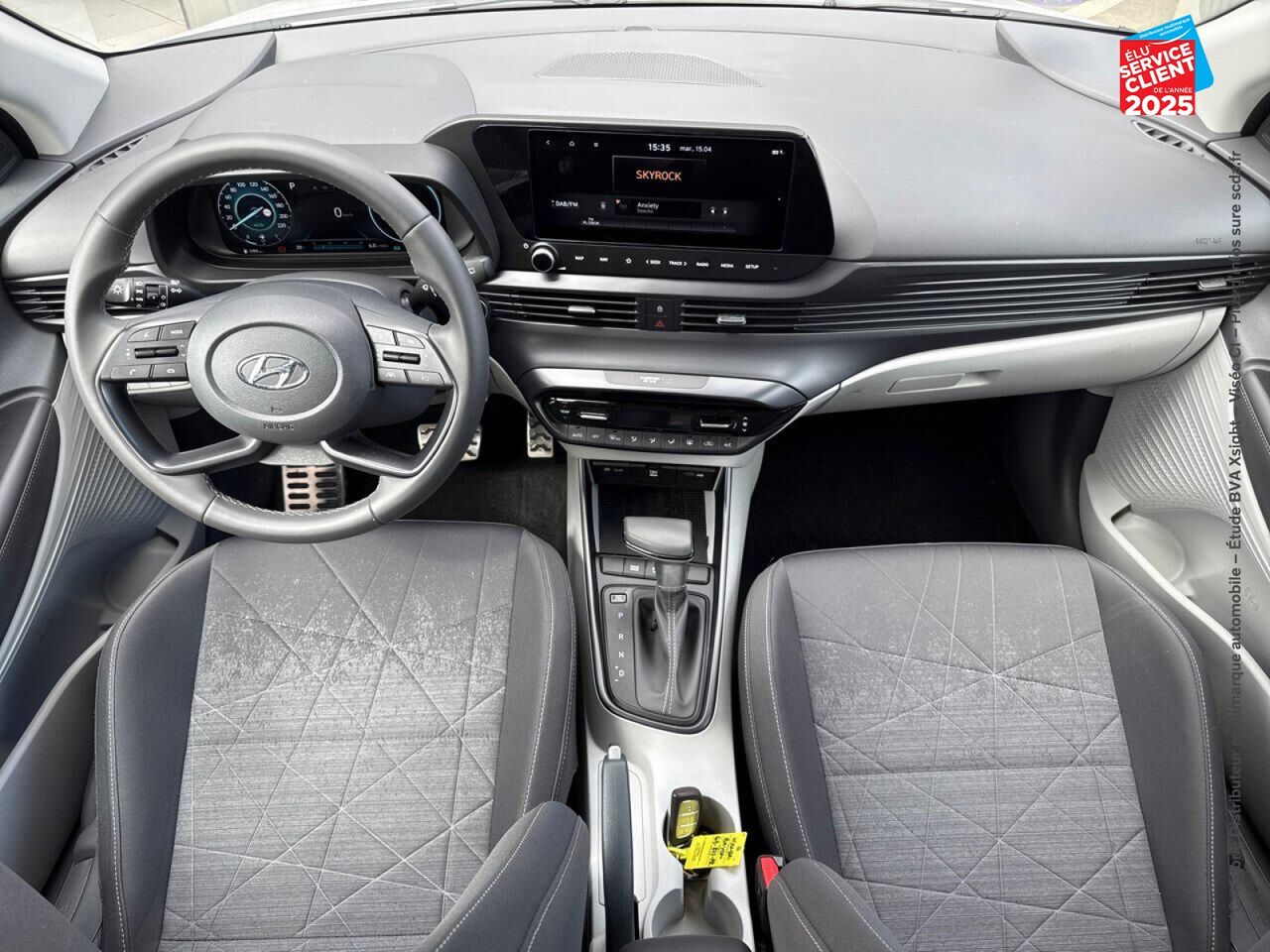 Véhicule d'occasion HYUNDAI BAYON 1.0 T-GDI 100CH HYBRID 48V CREATIVE DCT-7 chez Hyundai Reims