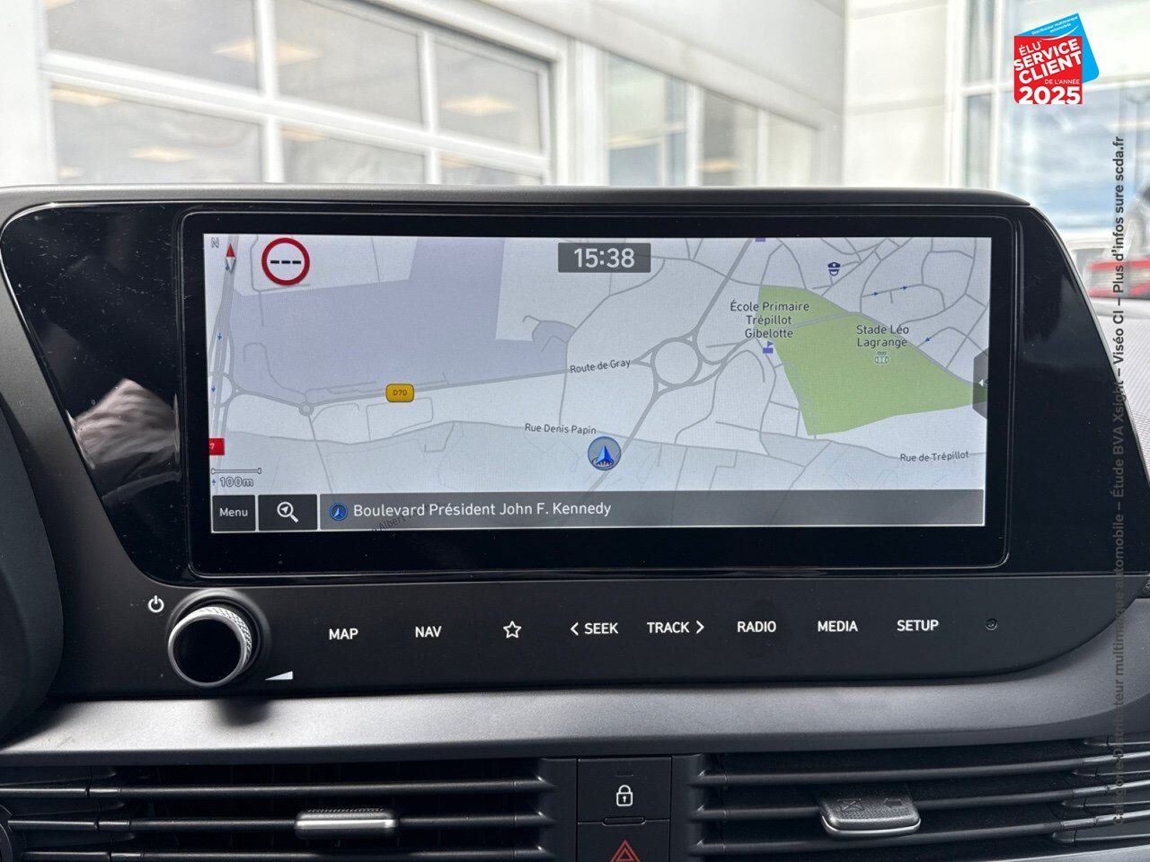 Véhicule d'occasion HYUNDAI BAYON 1.0 T-GDI 100CH HYBRID 48V CREATIVE DCT-7 chez Hyundai Reims