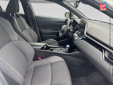 TOYOTA C-HR 2.0 HYBRIDE...