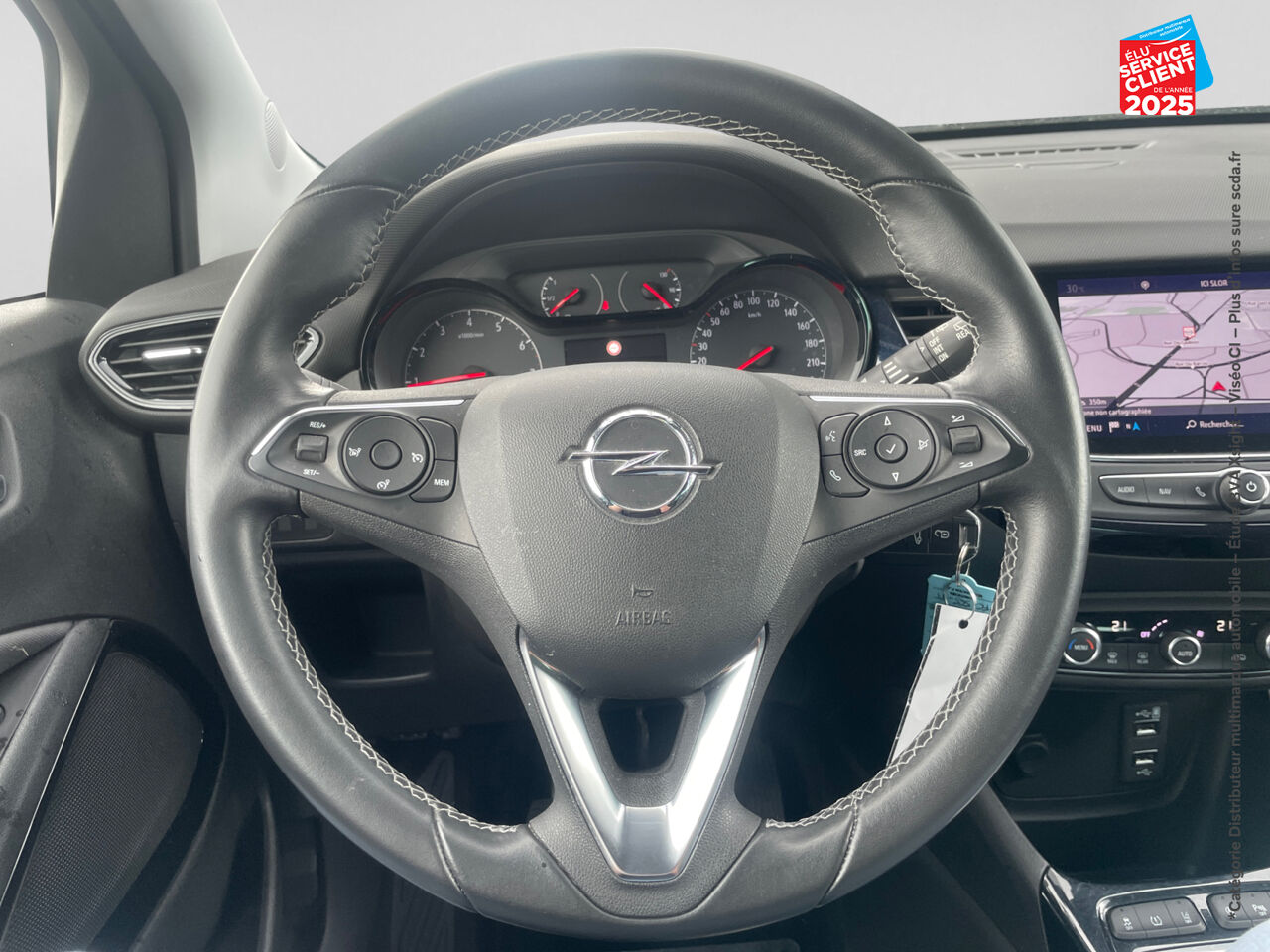 Véhicule d'occasion OPEL CROSSLAND X 1.2 TURBO 110CH DESIGN EDITION EURO 6D-T GPS CAMERA CARPLAY chez Renault Colmar