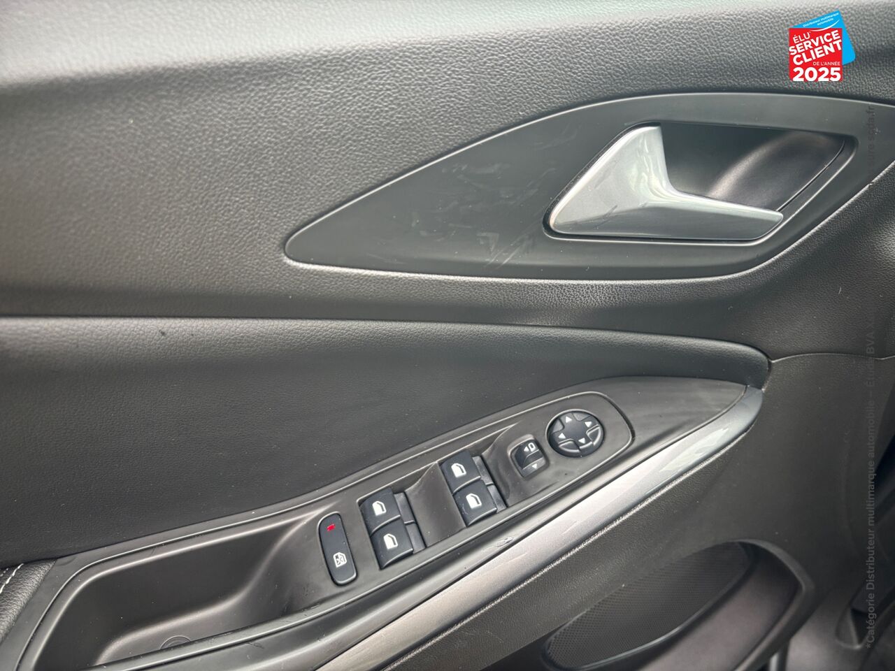 Véhicule d'occasion OPEL GRANDLAND X 1.2 TURBO 130CH INNOVATION BVA chez Renault Sélestat