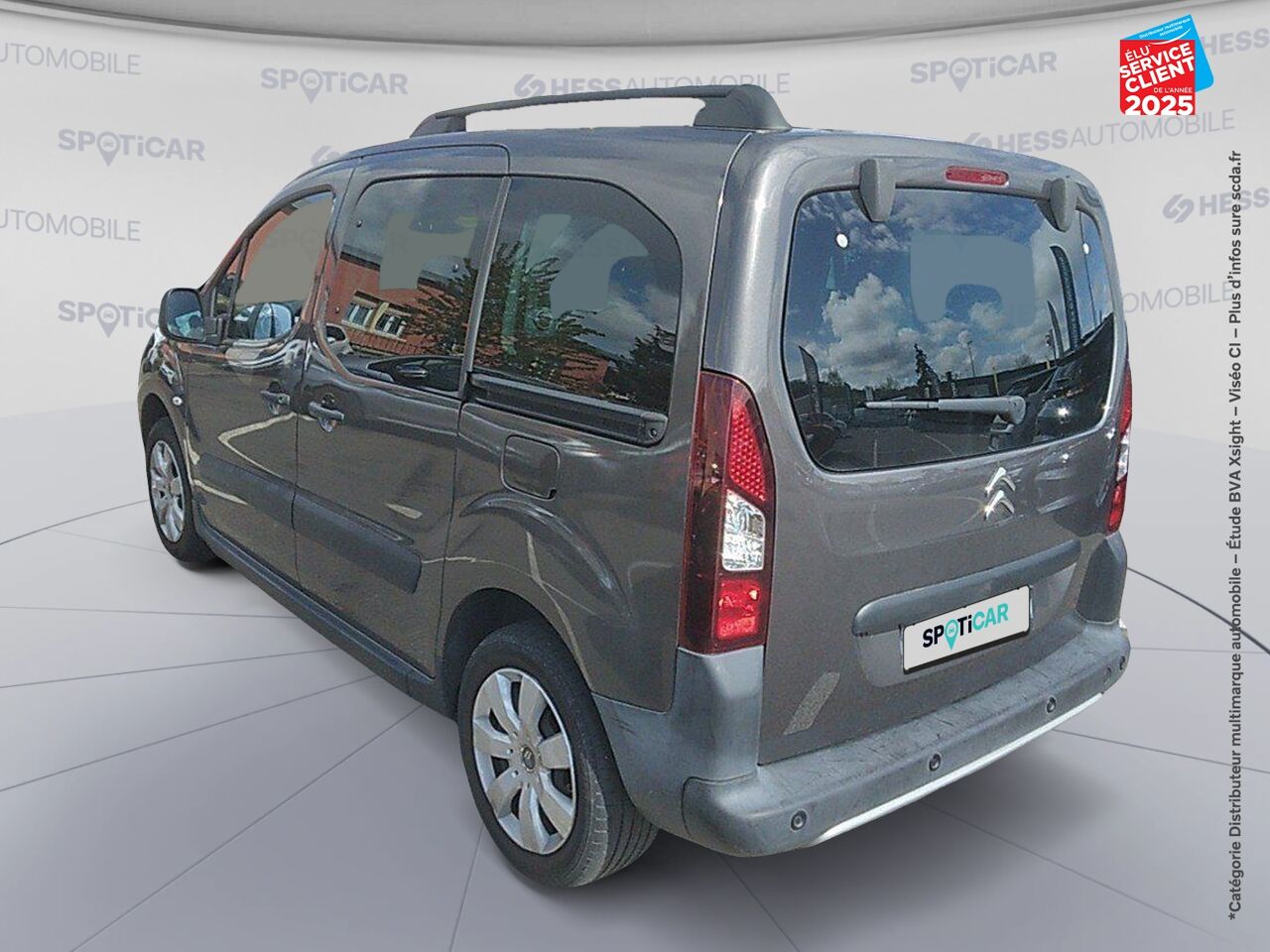 Véhicule d'occasion CITROEN BERLINGO PURETECH 110CH XTR + SS chez Renault Sélestat