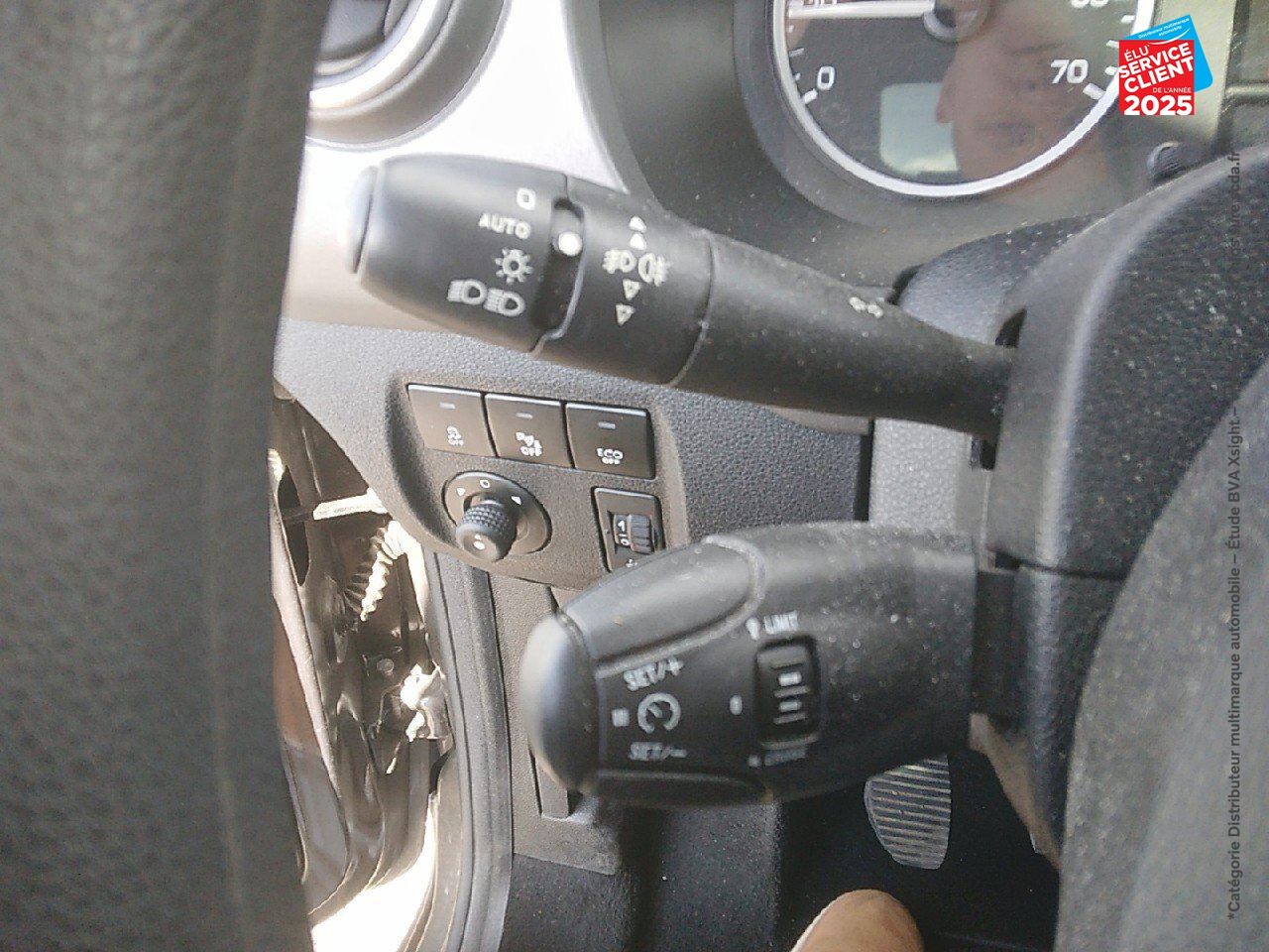 Véhicule d'occasion CITROEN BERLINGO PURETECH 110CH XTR + SS chez Renault Sélestat