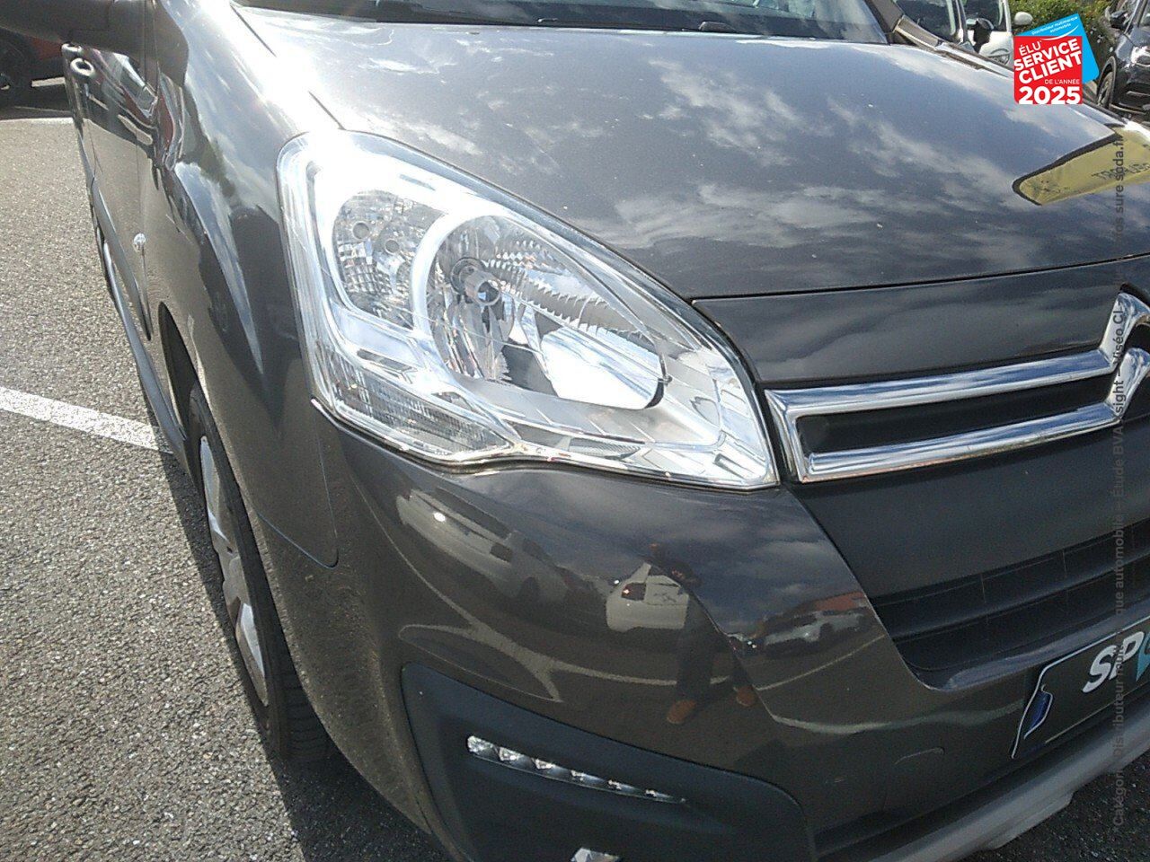 Véhicule d'occasion CITROEN BERLINGO PURETECH 110CH XTR + SS chez Renault Sélestat