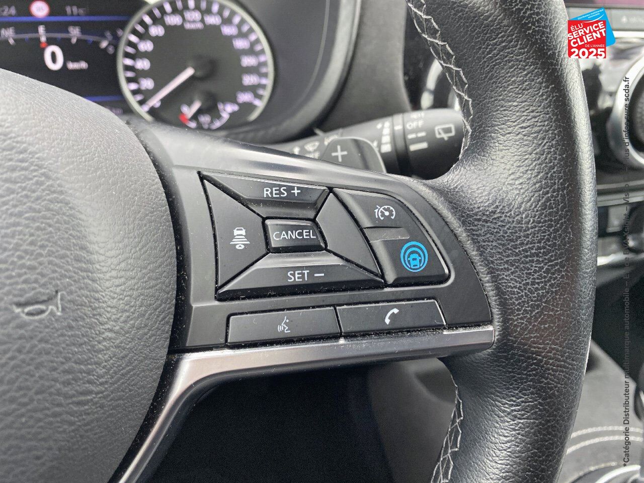 Véhicule d'occasion NISSAN JUKE 1.0 DIG-T 114CH N-DESIGN DCT 2021 chez Opel Bar le Duc