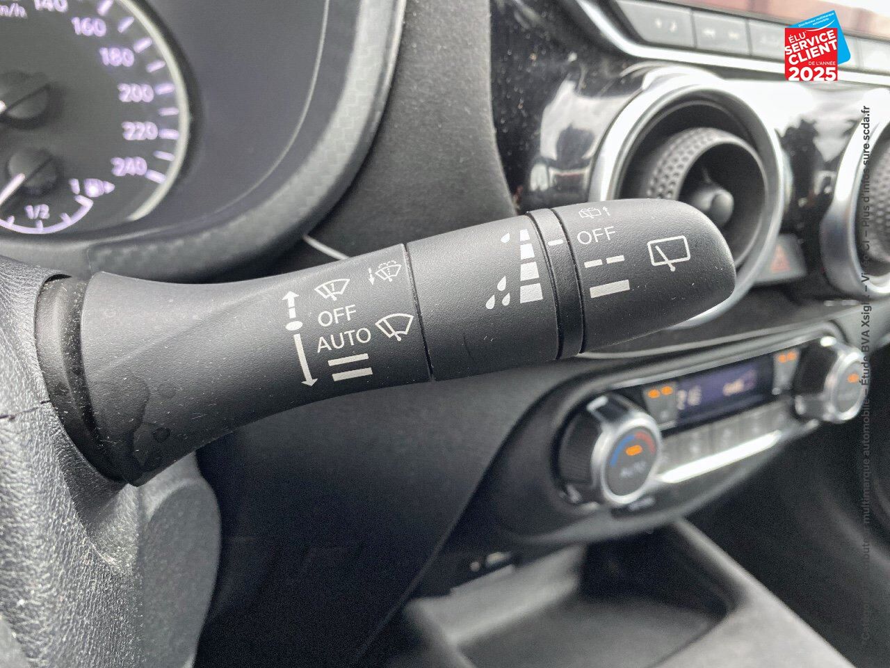 Véhicule d'occasion NISSAN JUKE 1.0 DIG-T 114CH N-DESIGN DCT 2021 chez Opel Bar le Duc