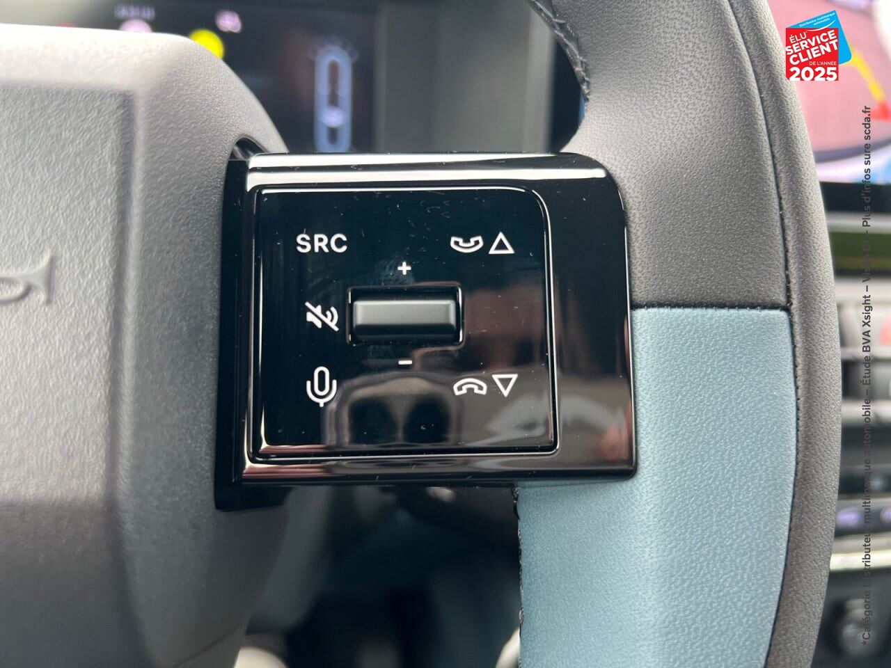 Véhicule d'occasion FIAT GRANDE PANDA ELECTRIQUE 113CH LA PRIMA chez Toyota Verdun