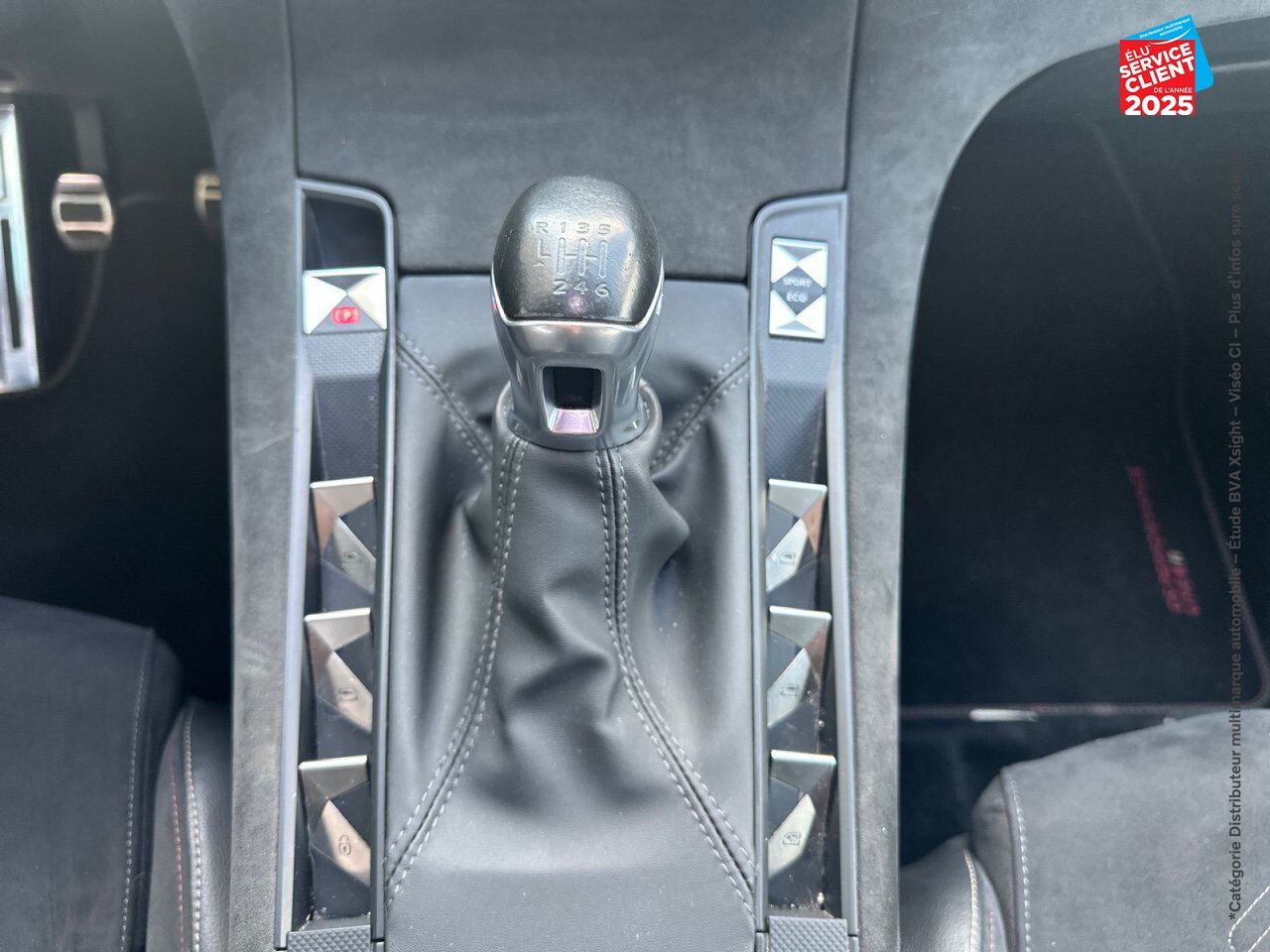 Véhicule d'occasion DS DS 7 CROSSBACK BLUEHDI 130CH PERFORMANCE LINE + 102G GPS CARPLAY chez Toyota Thionville