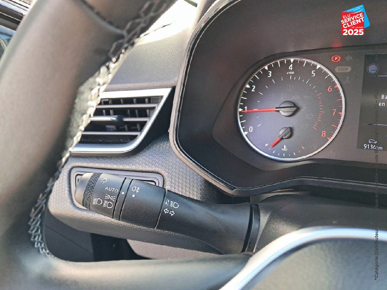 Véhicule d'occasion RENAULT CLIO 1.0 TCE 90CH EQUILIBRE chez Opel Verdun