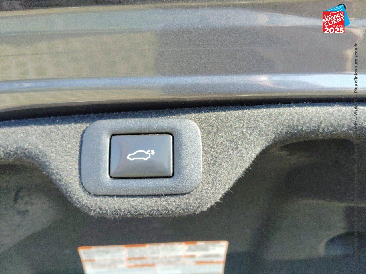 Véhicule d'occasion LEXUS ES 300H EXECUTIVE TOUVRANT CAMERA GPS chez Toyota Thionville