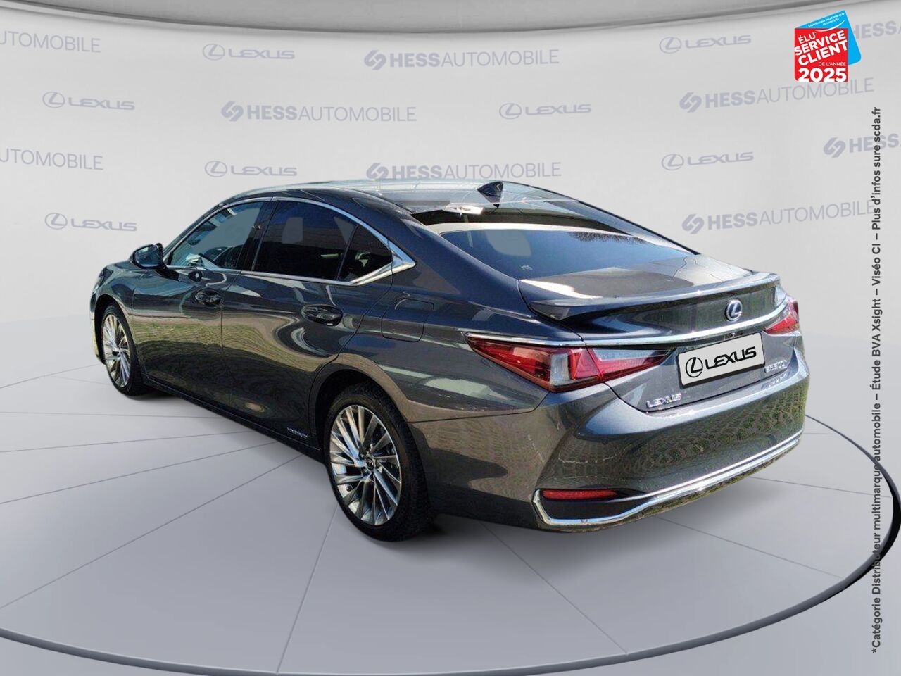 Véhicule d'occasion LEXUS ES 300H EXECUTIVE TOUVRANT CAMERA GPS chez Toyota Thionville