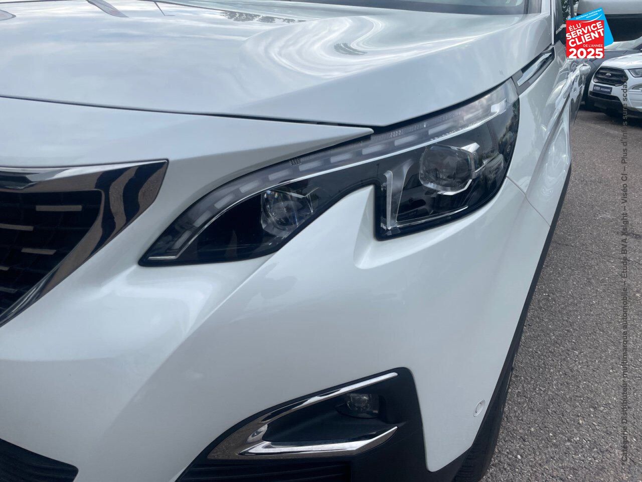 Véhicule d'occasion PEUGEOT 3008 1.6 PURETECH 180CH E6.C ALLURE SS EAT8 chez Renault Saint-Louis