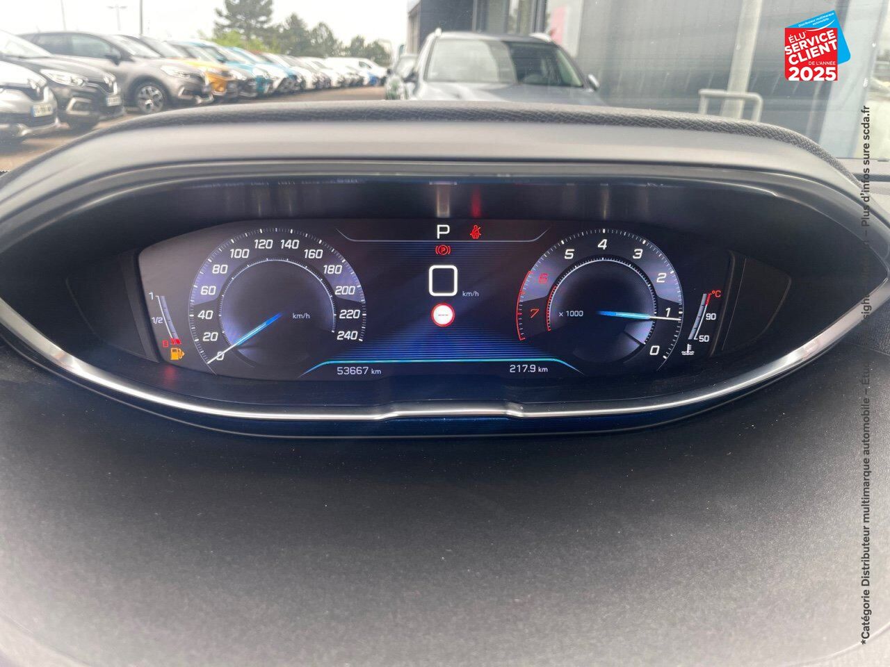 Véhicule d'occasion PEUGEOT 3008 1.6 PURETECH 180CH E6.C ALLURE SS EAT8 chez Renault Saint-Louis