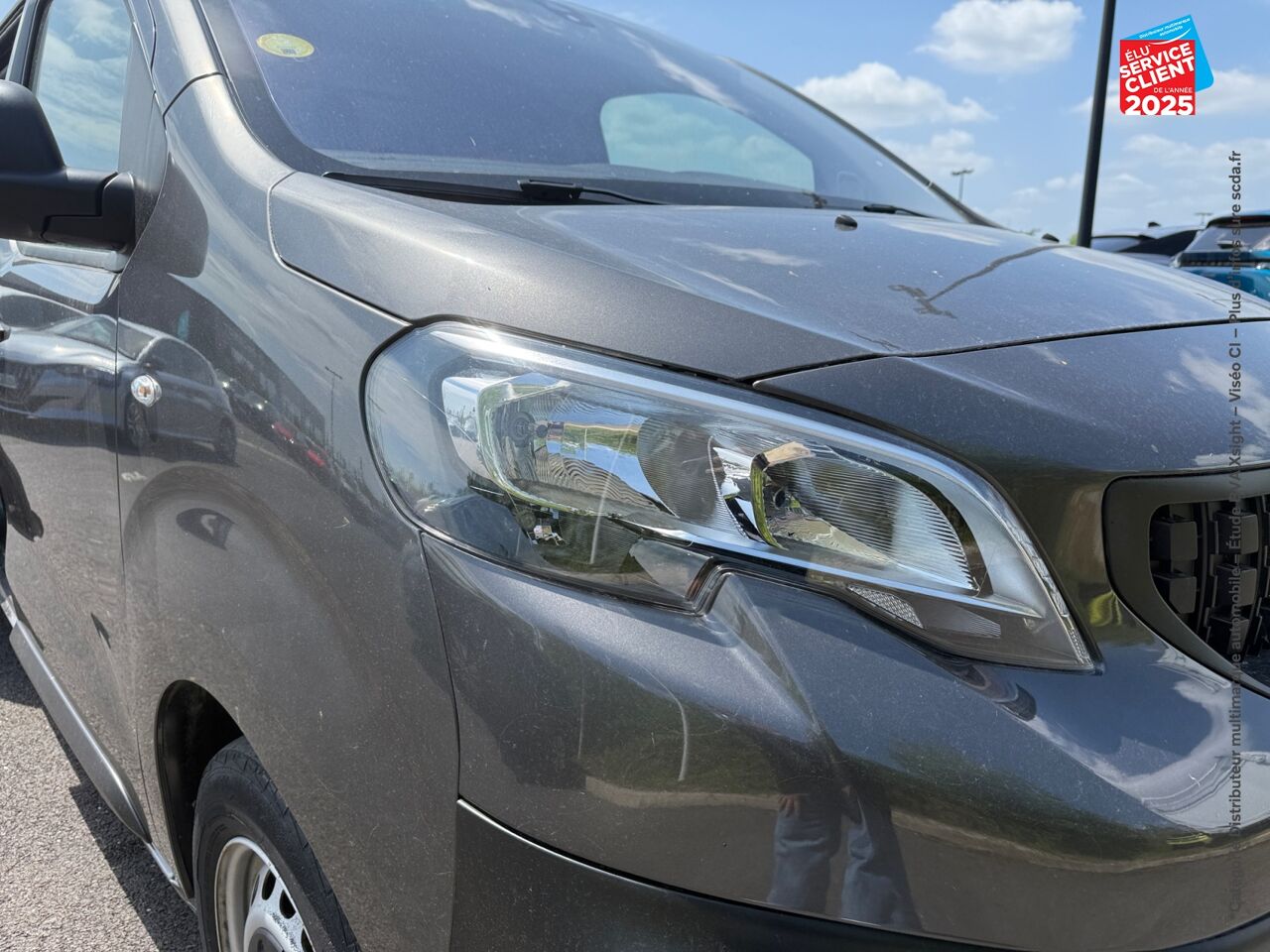 Véhicule d'occasion PEUGEOT EXPERT FG STANDARD 2.0 BLUEHDI 180CH SS ASPHALT EAT8 chez Renault Saint-Louis