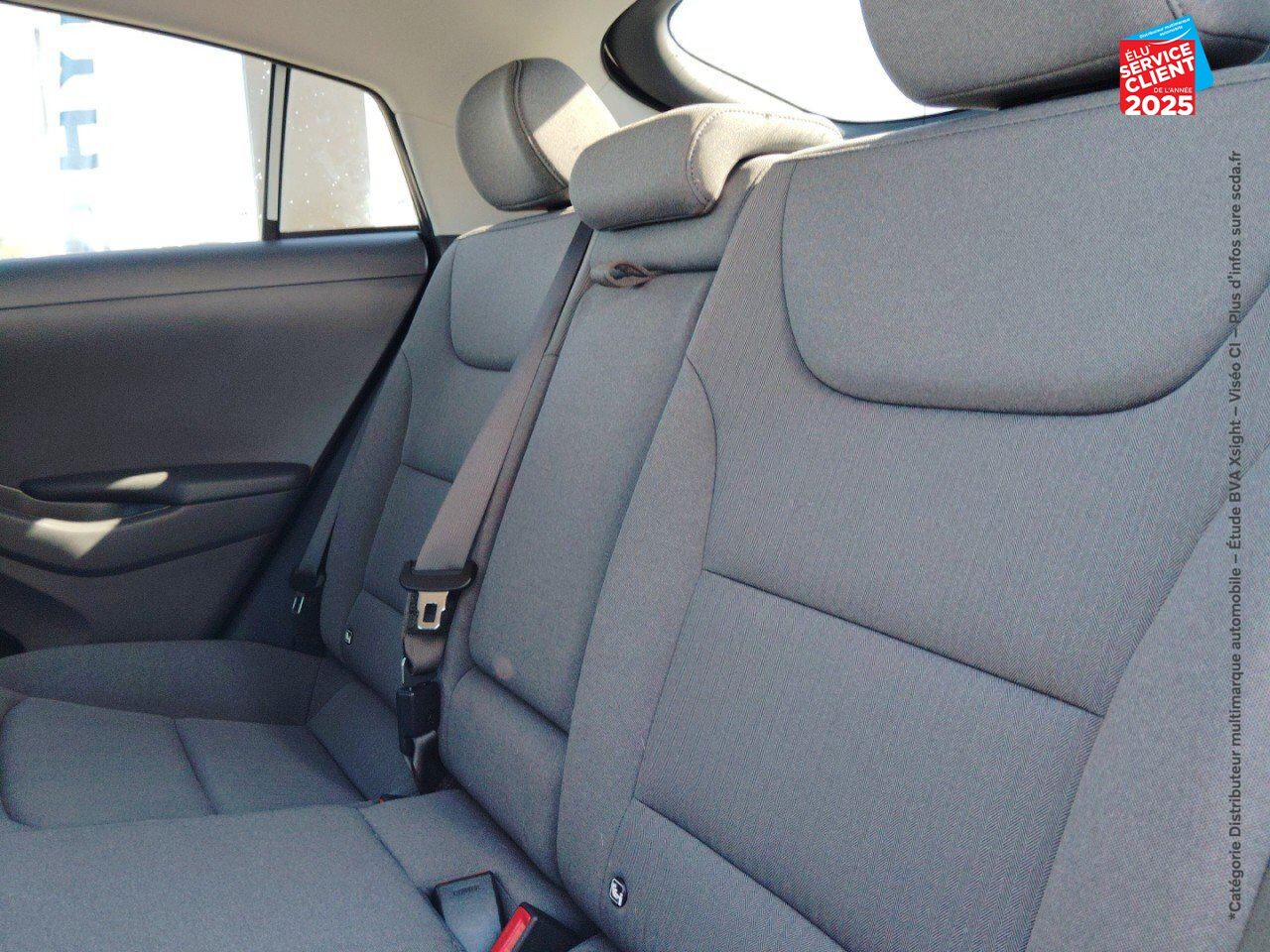 Véhicule d'occasion HYUNDAI IONIQ ELECTRIC 136CH CREATIVE 2CV SIEGES CHAUF GPS CAMERA CARPLAY chez Hyundai Chalons