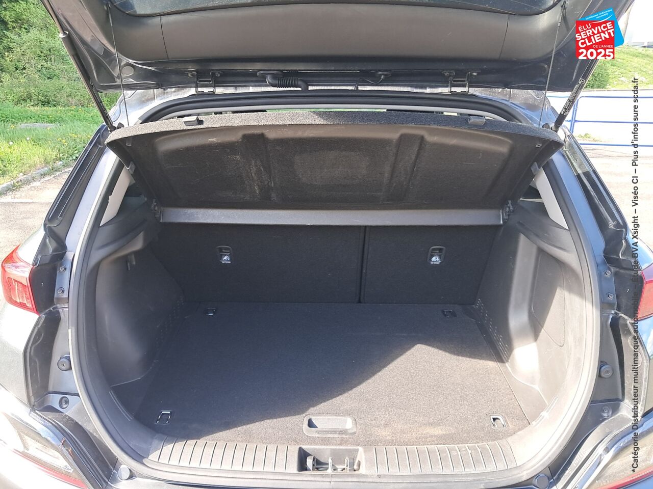 Véhicule d'occasion HYUNDAI KONA 1.6 GDI 141 CH HYBRID CREATIVE DCT-6 CAMERA HUD chez Toyota Sarreguemines