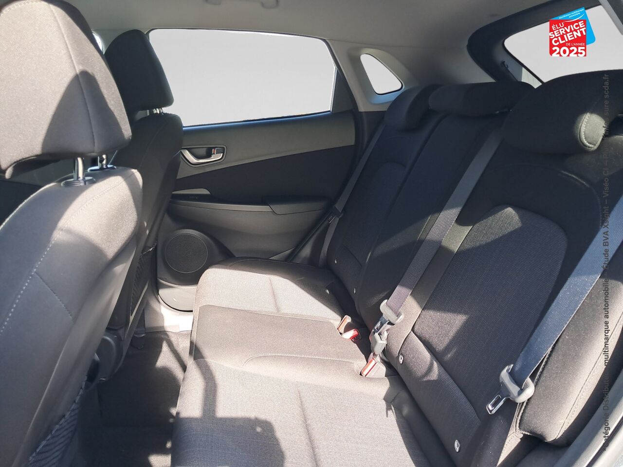Véhicule d'occasion HYUNDAI KONA 1.6 GDI 141 CH HYBRID CREATIVE DCT-6 CAMERA HUD chez Toyota Sarreguemines