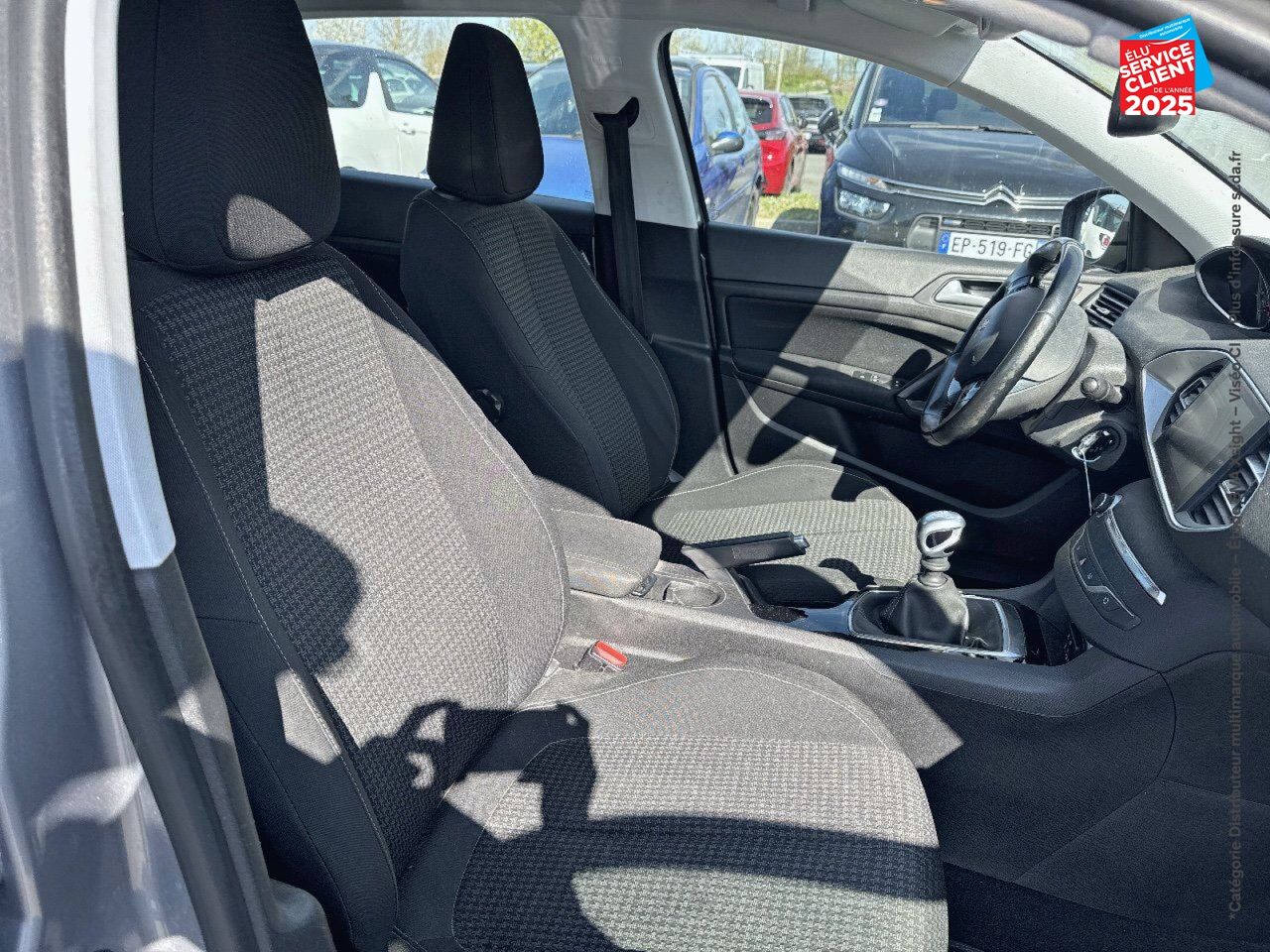 Véhicule d'occasion PEUGEOT 308 1.2 PURETECH 110CH E6.C SS ACTIVE chez Renault Saint-Louis