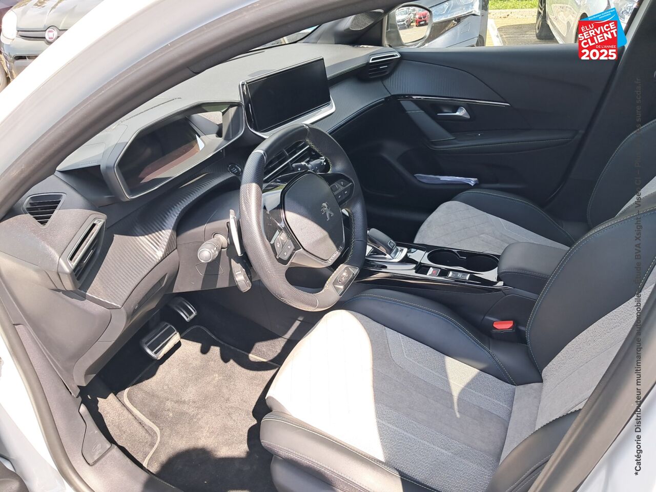 Véhicule d'occasion PEUGEOT 208 1.2 PURETECH 100CH S/S GT EAT8 SIEGE CHAUF CAMERA GPS chez Hyundai Epernay