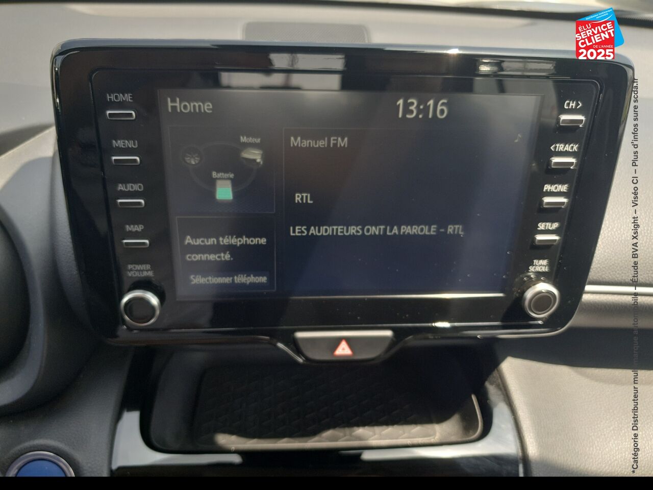 Véhicule d'occasion TOYOTA YARIS CROSS 116H DYNAMIC MY22 CAMERA CARPLAY chez Toyota Besançon