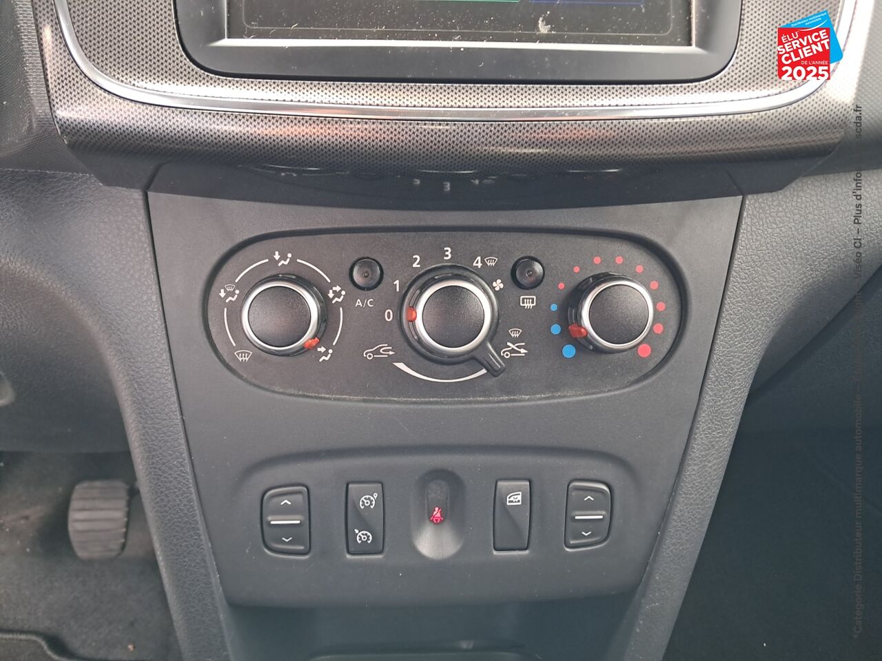 Véhicule d'occasion DACIA LOGAN MCV 1.5 BLUE DCI 95CH STEPWAY chez Renault Saint-Louis