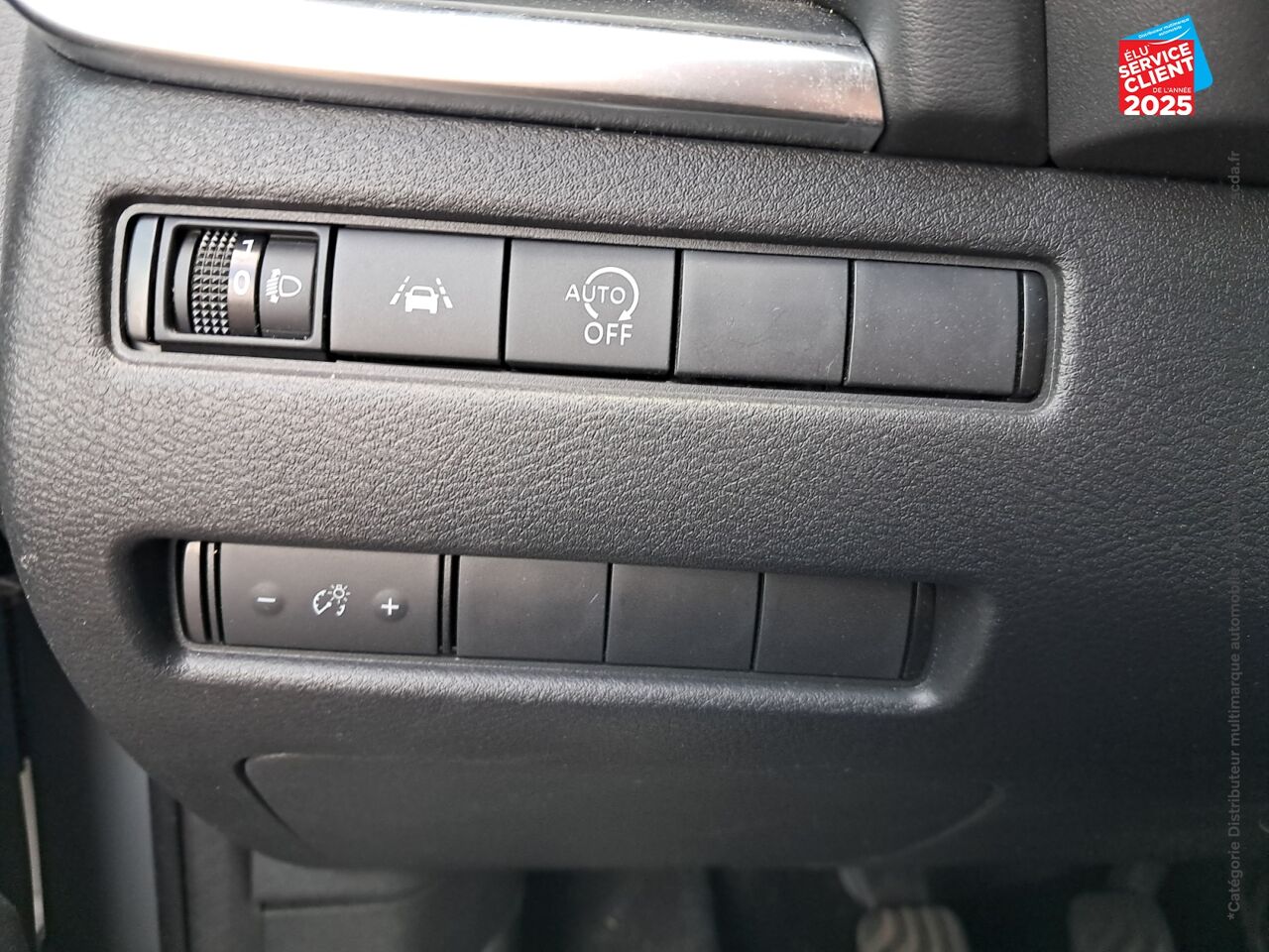 Véhicule d'occasion NISSAN QASHQAI 1.3 MILD HYBRID 140CH ACENTA 2022 chez Nissan Qashqai occasion