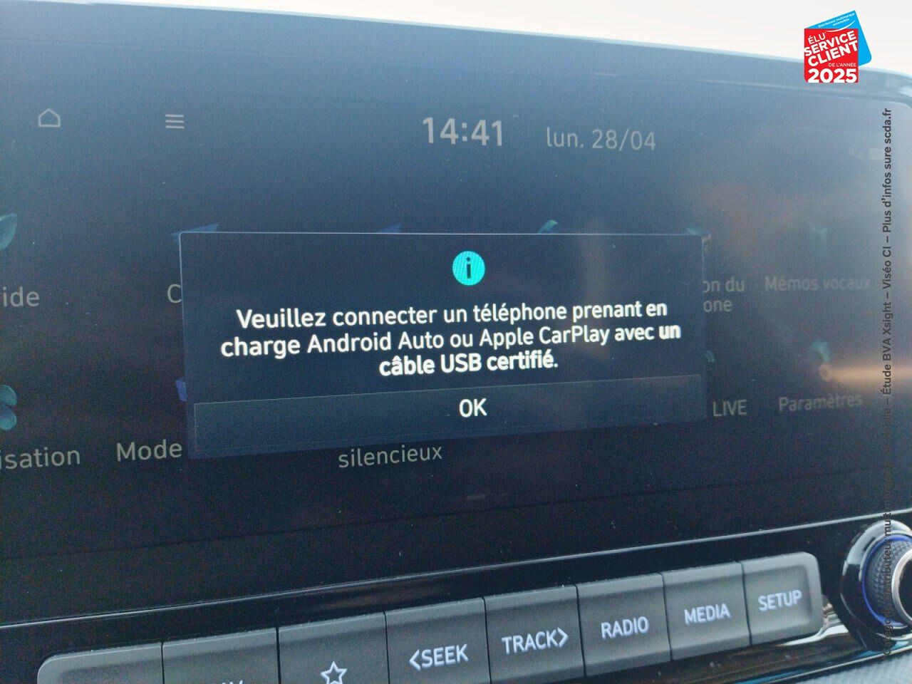 Véhicule d'occasion HYUNDAI KONA 1.6 GDI 141CH HYBRID CREATIVE DCT-6 GPS CAMERA CARPLAY chez Hyundai Besançon