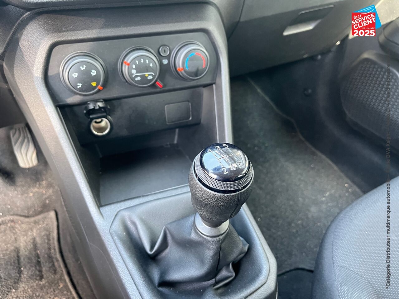 Véhicule d'occasion DACIA SANDERO 1.0 SCE 65CH ESSENTIAL chez Renault Colmar