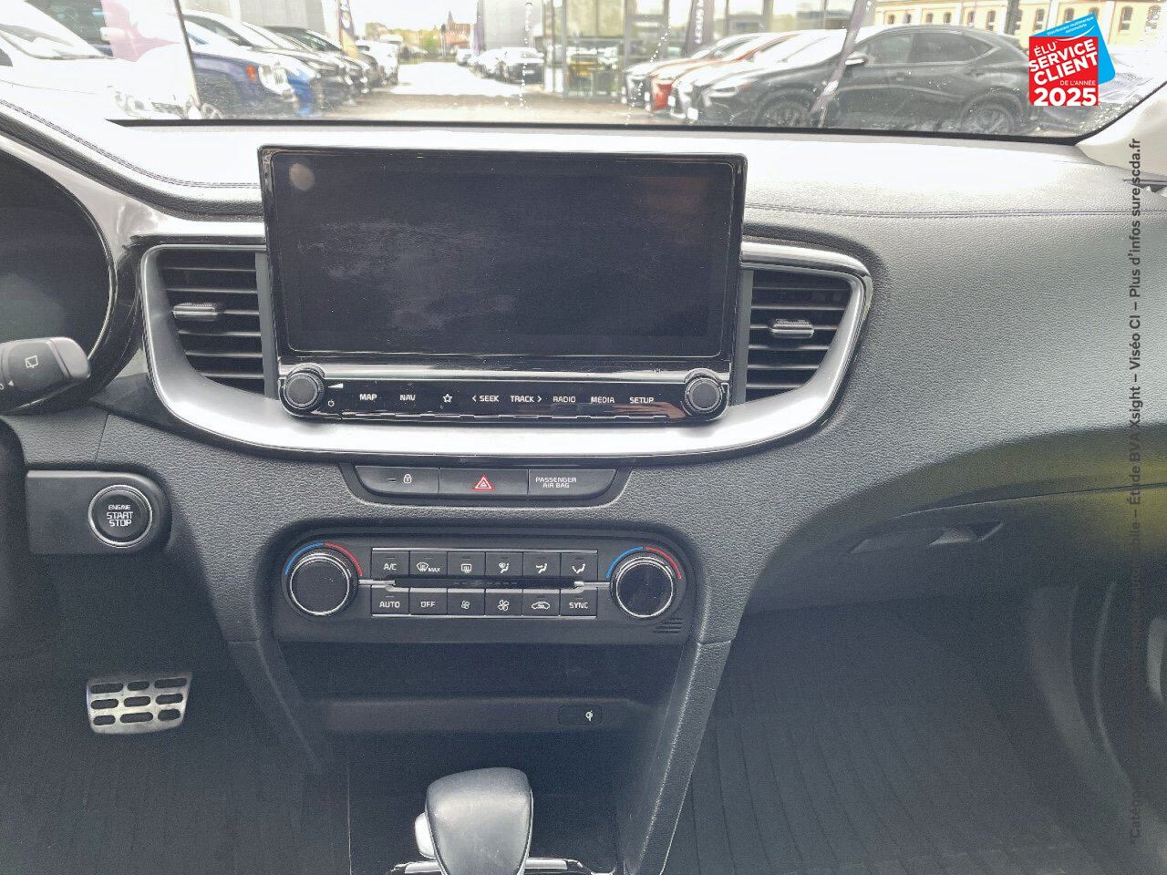 Véhicule d'occasion KIA XCEED 1.6 T-GDI 204CH LAUNCH EDITION DCT7 chez Toyota Verdun
