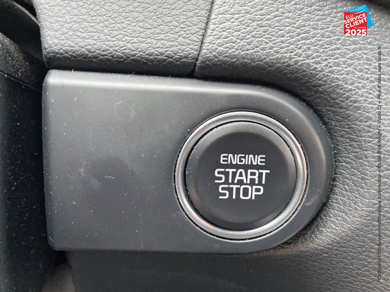 Véhicule d'occasion KIA XCEED 1.6 T-GDI 204CH LAUNCH EDITION DCT7 chez Toyota Verdun