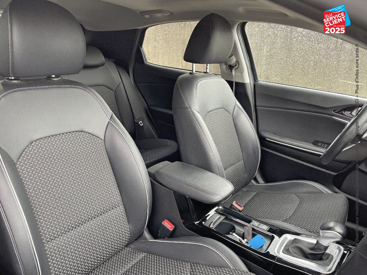 Véhicule d'occasion KIA XCEED 1.6 T-GDI 204CH LAUNCH EDITION DCT7 chez Toyota Verdun