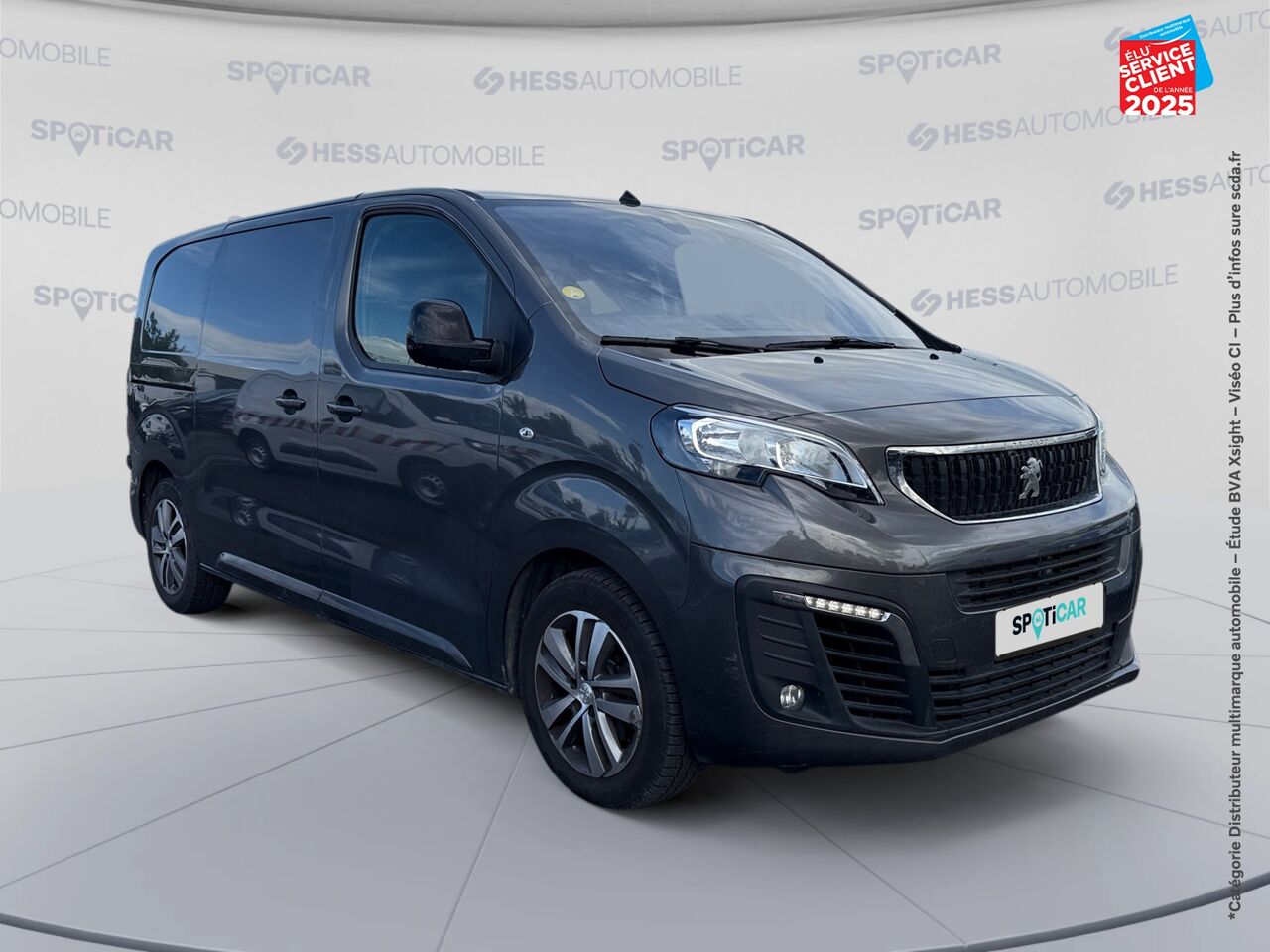 Véhicule d'occasion PEUGEOT EXPERT FG M 2.0 BLUEHDI 180CH SS PACK ASPHALT EAT8 chez Renault Saint-Louis