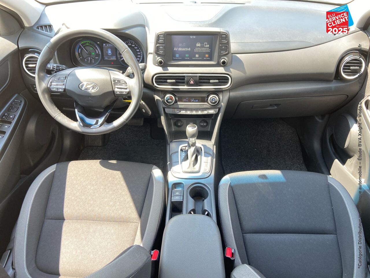 Véhicule d'occasion HYUNDAI KONA 1.6 GDI 141CH HYBRID INTUITIVE DCT-6 CAMERA chez Hyundai Epernay