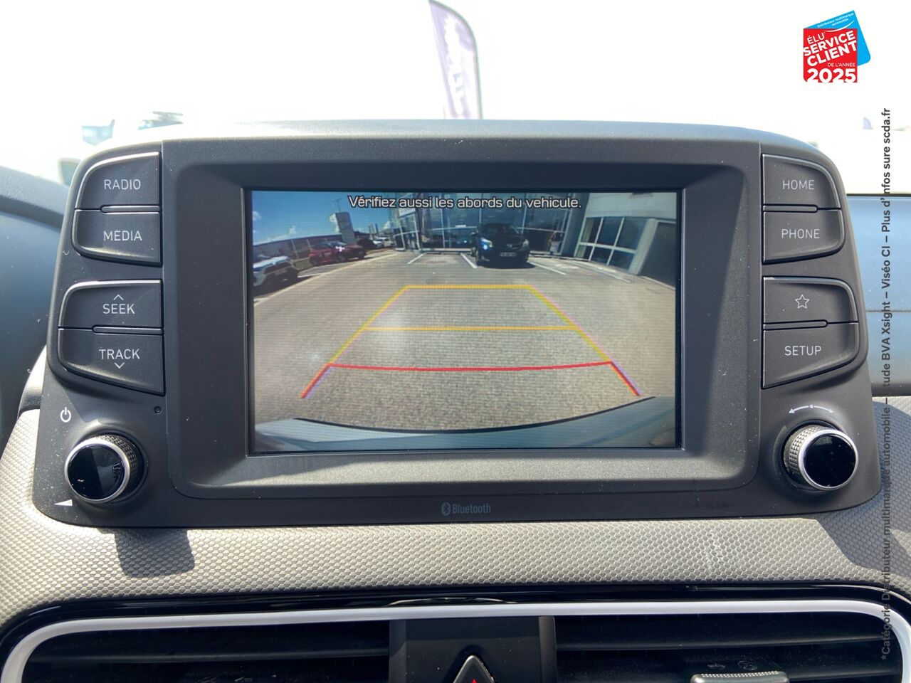 Véhicule d'occasion HYUNDAI KONA 1.6 GDI 141CH HYBRID INTUITIVE DCT-6 CAMERA chez Hyundai Epernay