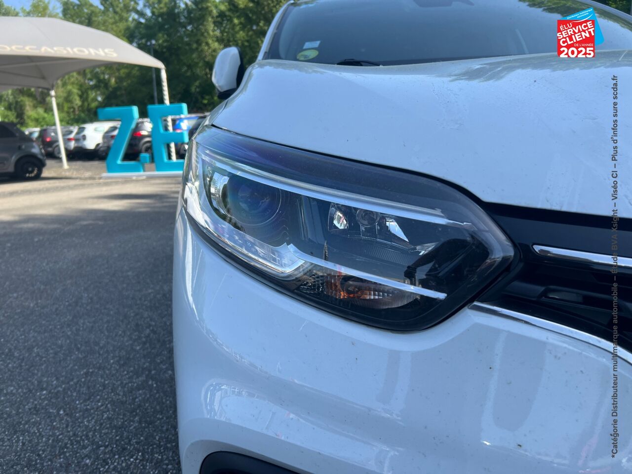 Véhicule d'occasion RENAULT KADJAR 1.5 BLUE DCI 115CH TEAM RUGBY GPS chez Renault Saint-Louis