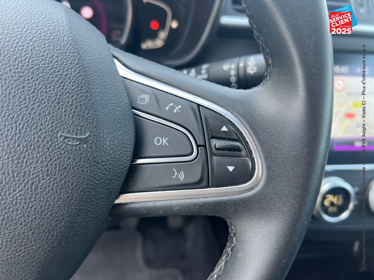 Véhicule d'occasion RENAULT KADJAR 1.5 BLUE DCI 115CH TEAM RUGBY GPS chez Renault Saint-Louis