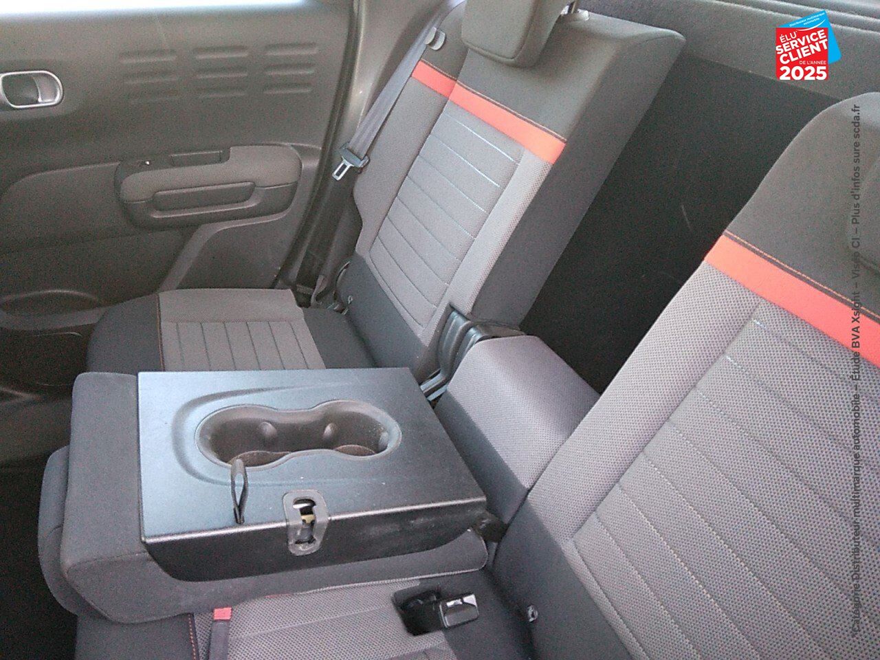 Véhicule d'occasion CITROEN C3 AIRCROSS PURETECH 110CH S/S SHINE E6.D-TEMP GPS chez Opel Bar le Duc