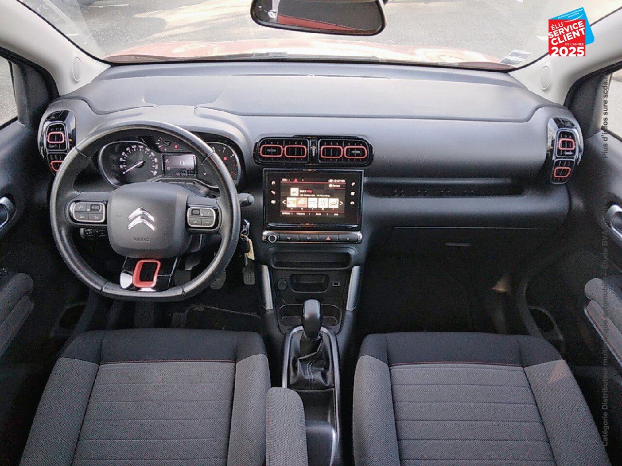 Véhicule d'occasion CITROEN C3 AIRCROSS PURETECH 110CH S/S SHINE E6.D-TEMP GPS chez Opel Bar le Duc