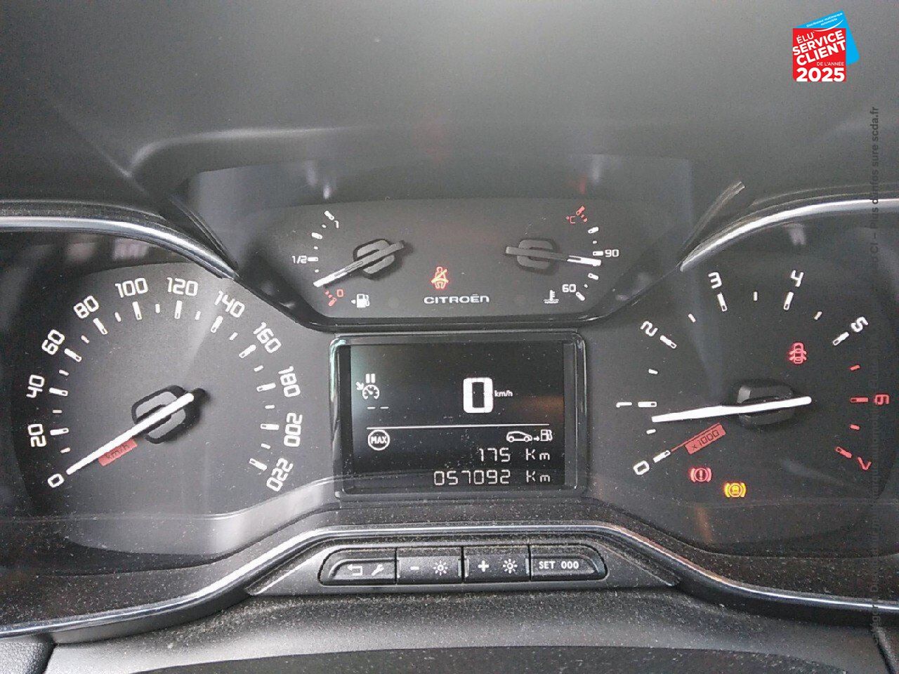Véhicule d'occasion CITROEN C3 AIRCROSS PURETECH 110CH S/S SHINE E6.D-TEMP GPS chez Opel Bar le Duc