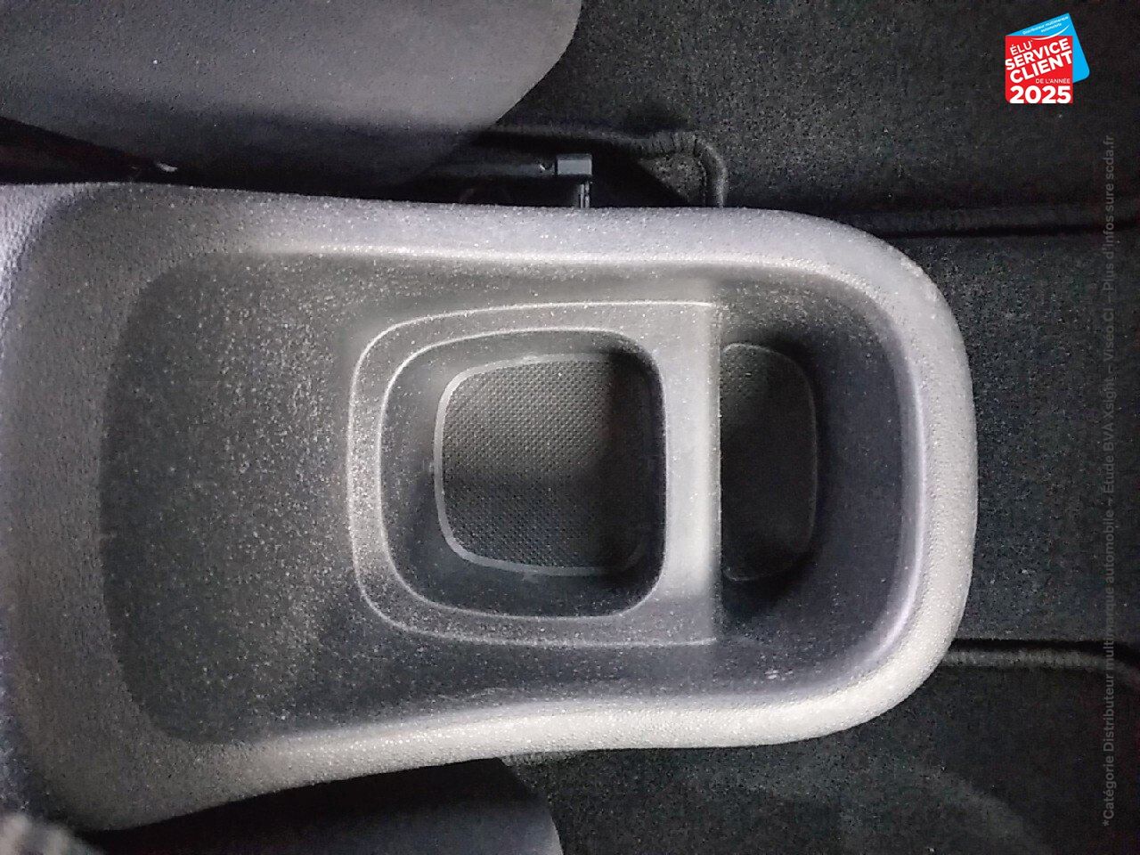 Véhicule d'occasion CITROEN C3 AIRCROSS PURETECH 110CH S/S SHINE E6.D-TEMP GPS chez Opel Bar le Duc
