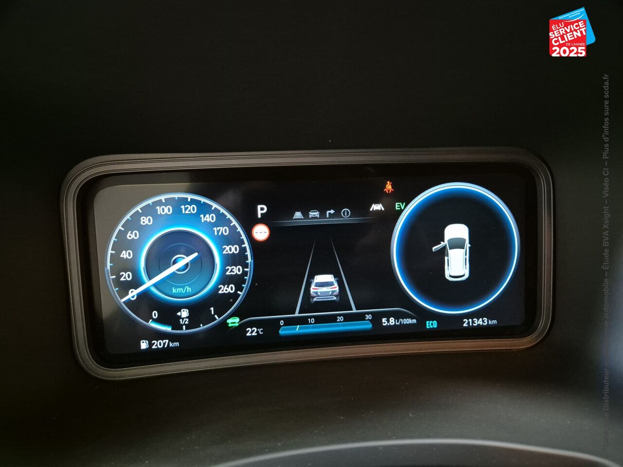 Véhicule d'occasion HYUNDAI KONA 1.6 GDI 141CH HYBRID CREATIVE DCT-6 chez Hyundai Epernay