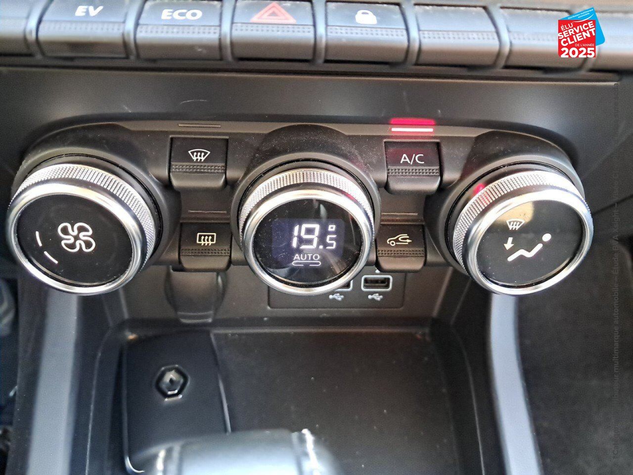 Véhicule d'occasion RENAULT ARKANA 1.6 E-TECH 145CH BUSINESS chez Renault Colmar