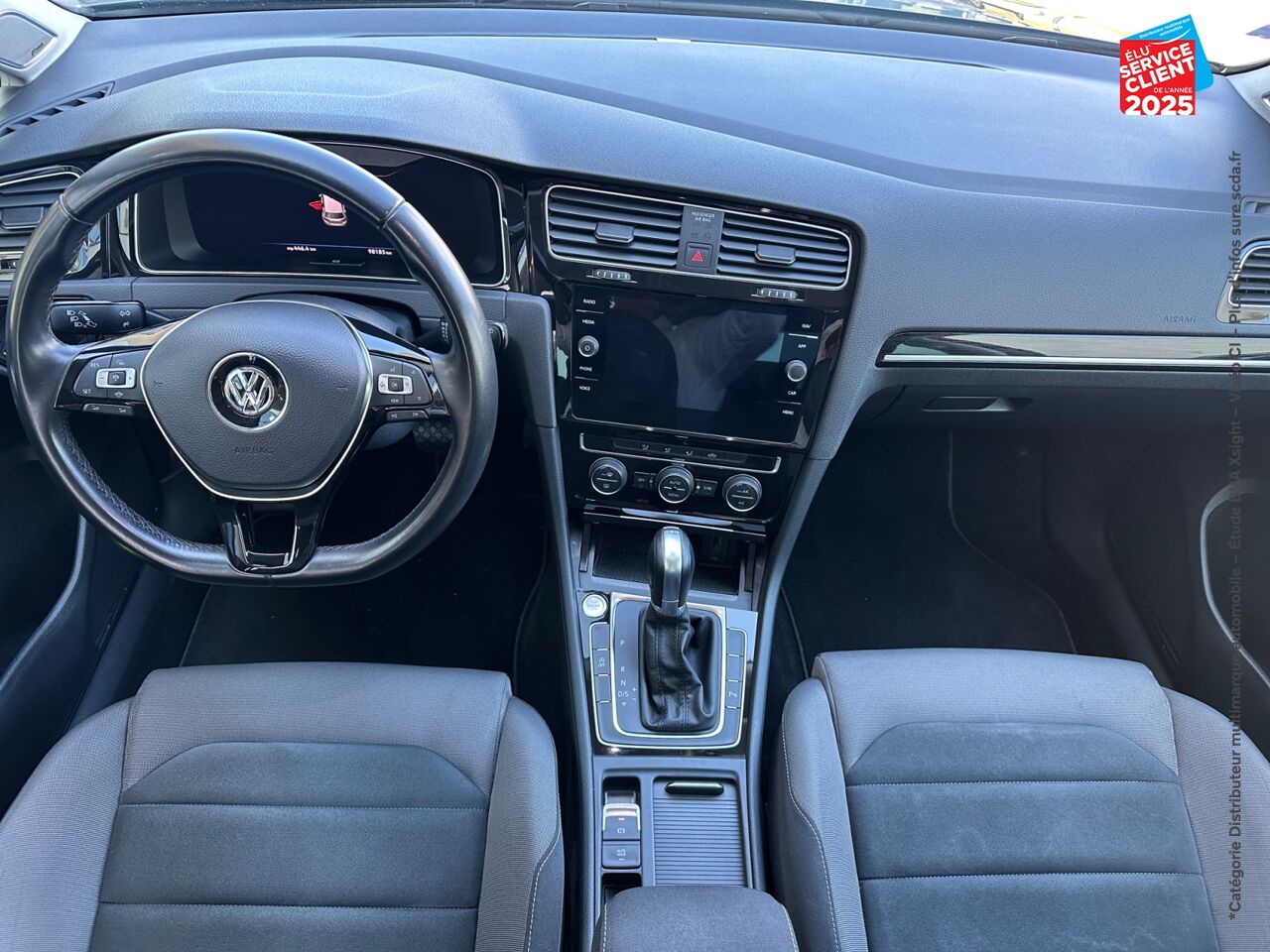 Véhicule d'occasion VOLKSWAGEN GOLF 1.5 TSI EVO 150CH CARAT DSG7 EURO6D-T 5P 8CV chez Toyota Bar le Duc